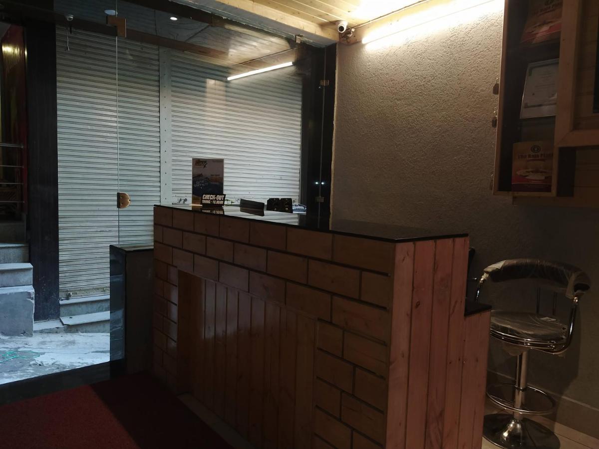 拉贾宫酒店 Rishīkesh 外观 照片